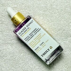 TRULY Glazed Donut After Shave Oil - MINI 0.7 fl oz - BRAND NEW